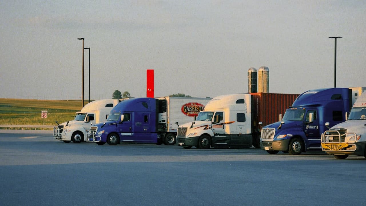 Véhicule de flotte en bon état sur la route